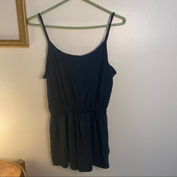 Divided‎ Strappy Dark Green Romper Size Small - Picture 2 of 6